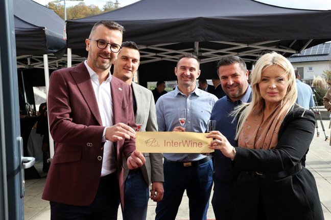 [FOTO] U sklopu projekta InterWine u Pušći otvoren vinski podrum