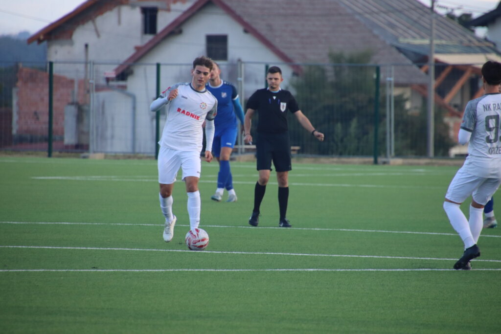 Radnik Križevci gostuje kod Trnja / Trener Ivan Zubić: „Idemo dati sve od sebe i prenijeti pozitivnu energiju na teren“