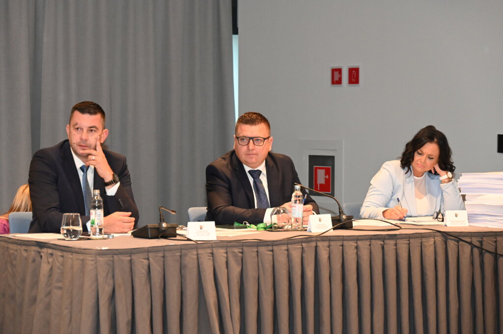 Sjednica Zg 1393 (18)