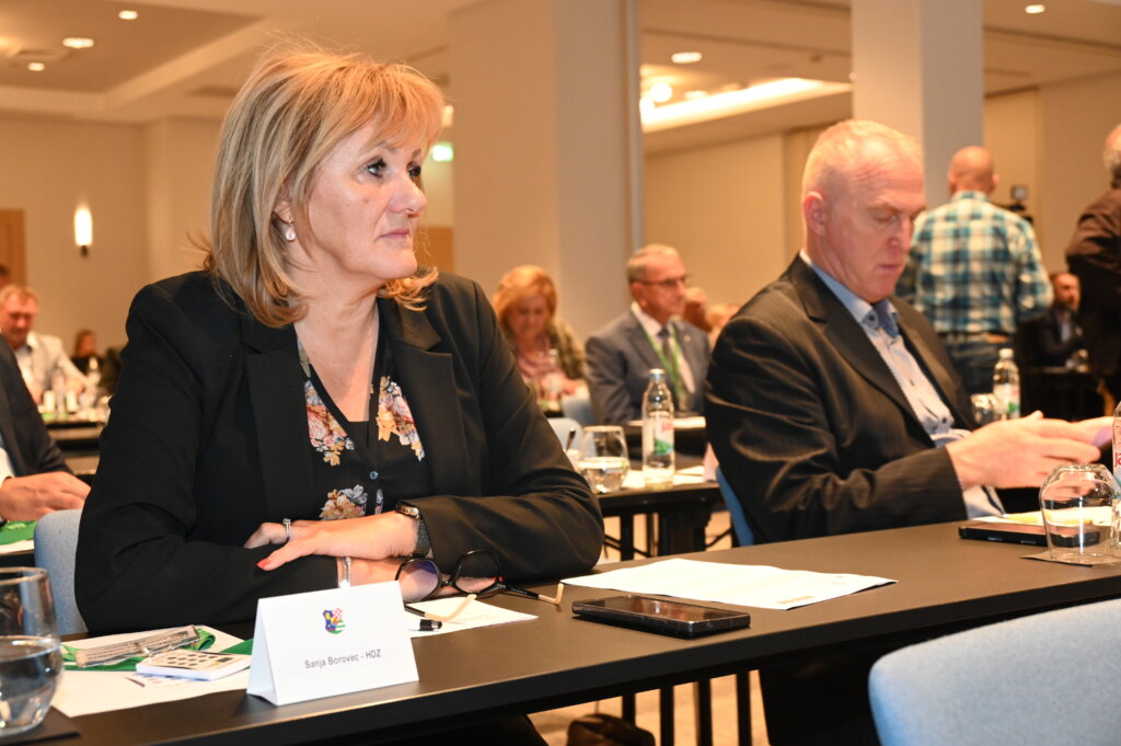 Sjednica Zg 1393 (27)