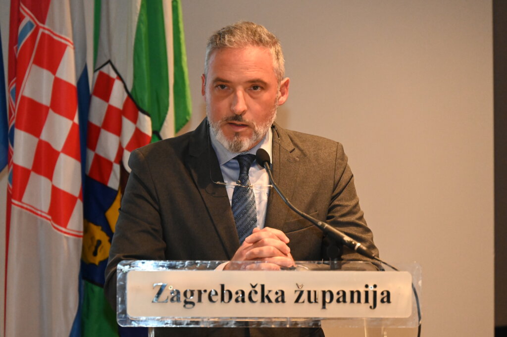 Sjednica Zg 1393 (29)