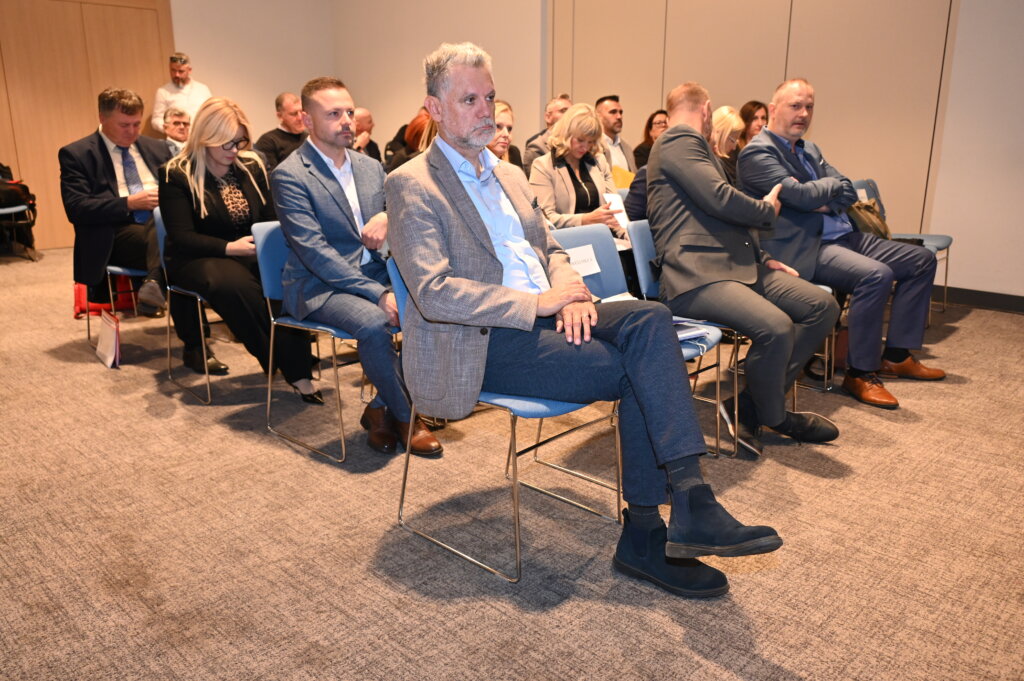 Sjednica Zg 1393 (5)