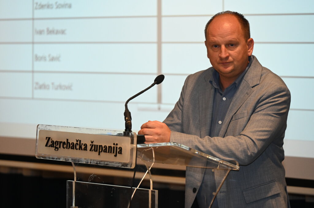 Sjednica Zg 1393 (7)