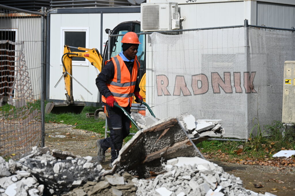 Učenički Dom Kc 2344 (3)