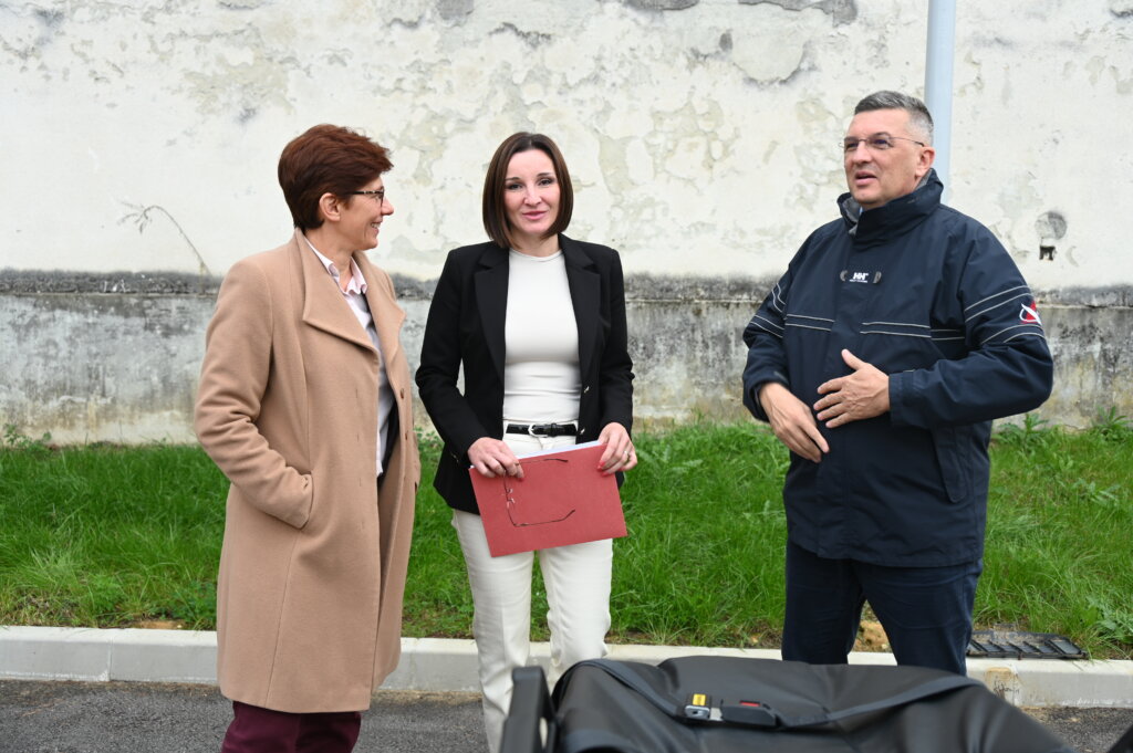 Vozila Hitne 2145 (11)