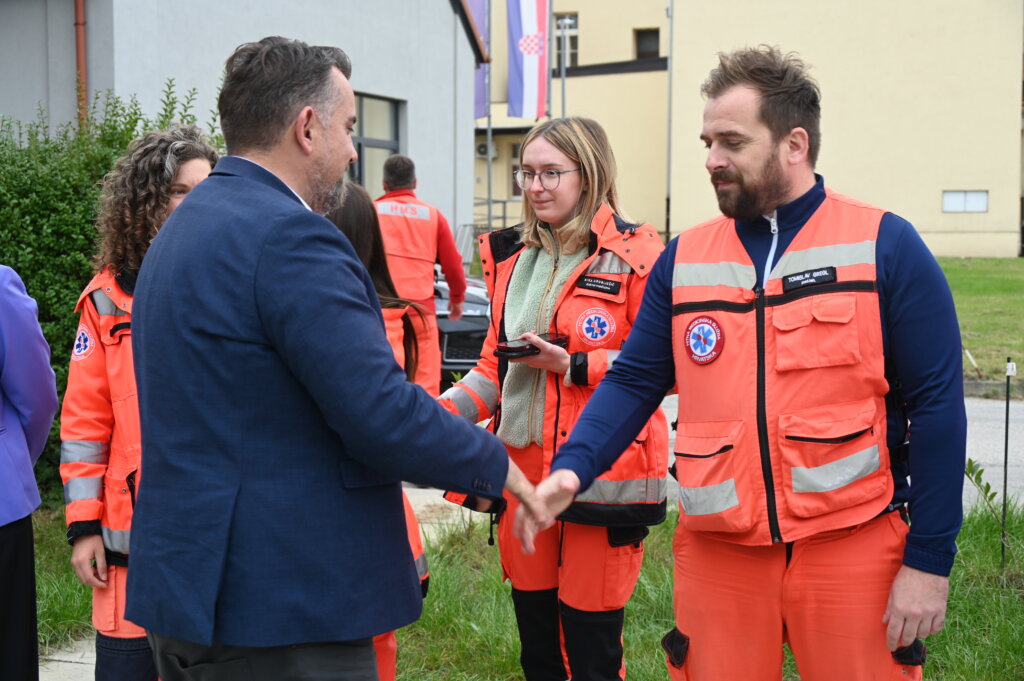 Vozila Hitne 2145 (13)