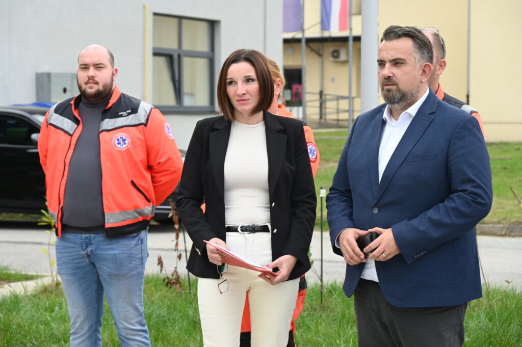 Vozila Hitne 2145 (16)