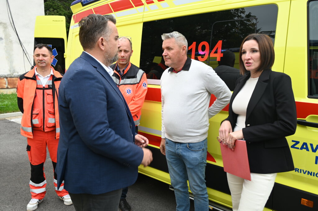 Vozila Hitne 2145 (20)