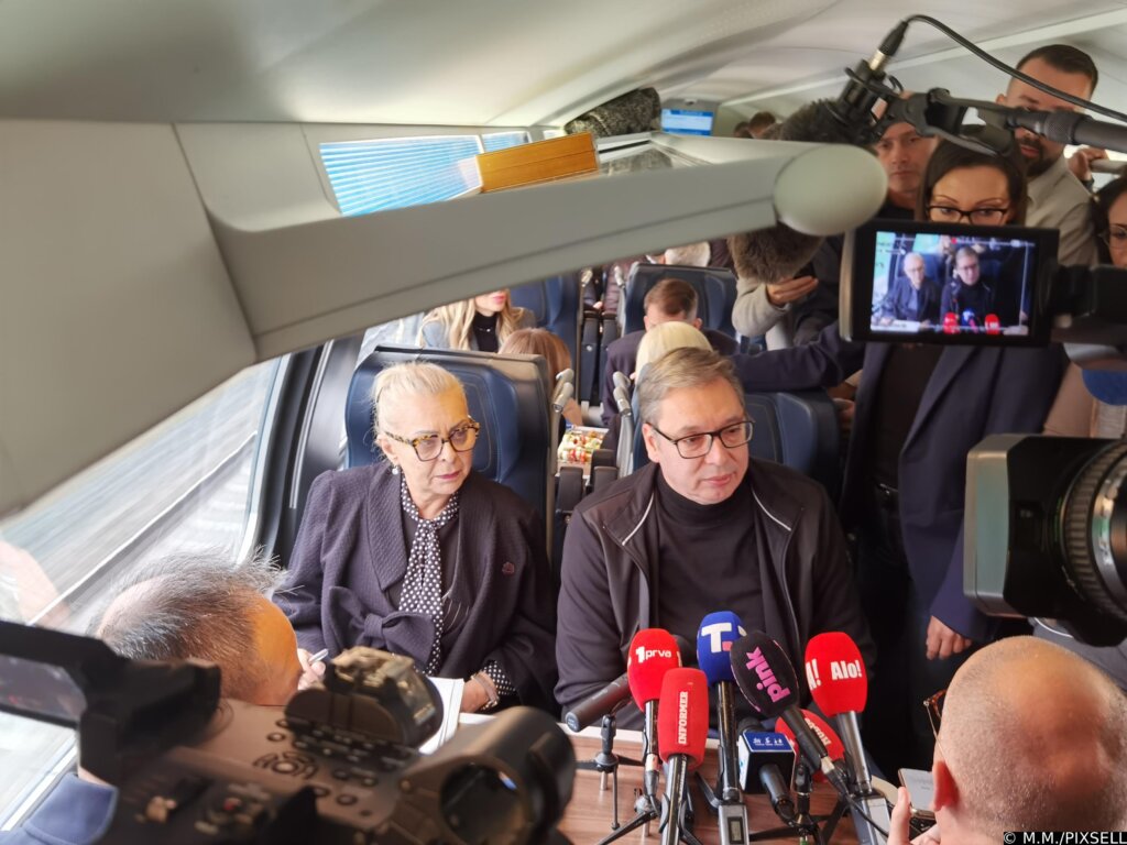 Vučić bez najave otvorio brzu prugu Beograd-Subotica