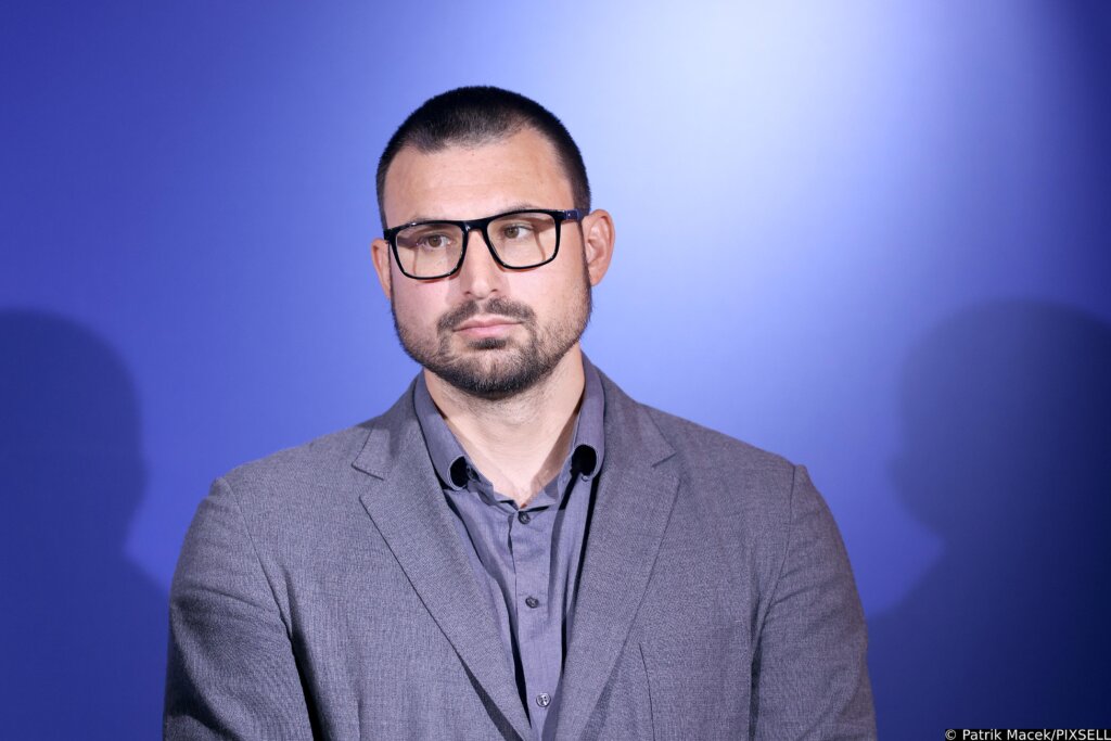 Jandroković: Živković gubi pravo govoriti o povredi Poslovnika do 15. prosinca