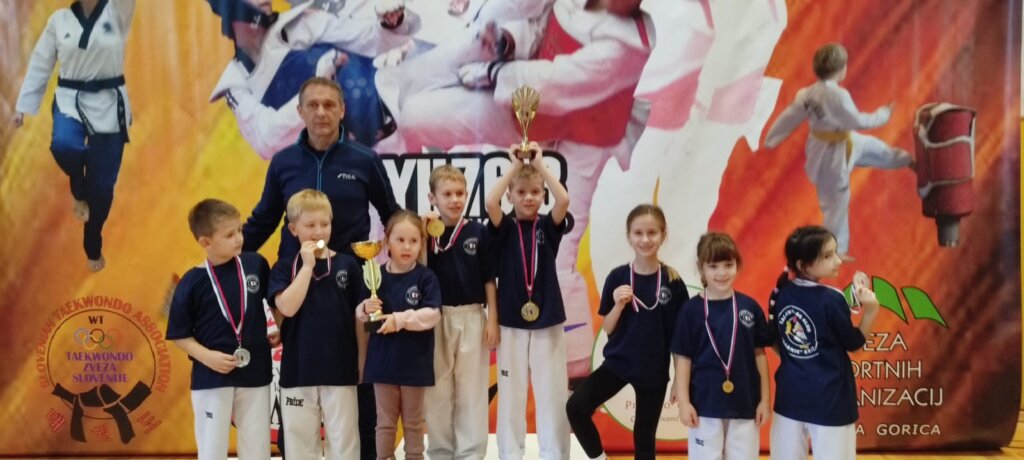 TAEKWONDO Četiri medalje za Radnikovce u Sloveniji