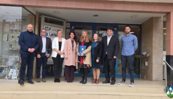 18c3c468 55e5 4306 B60c D81e3938ff28 1024x565 Equal