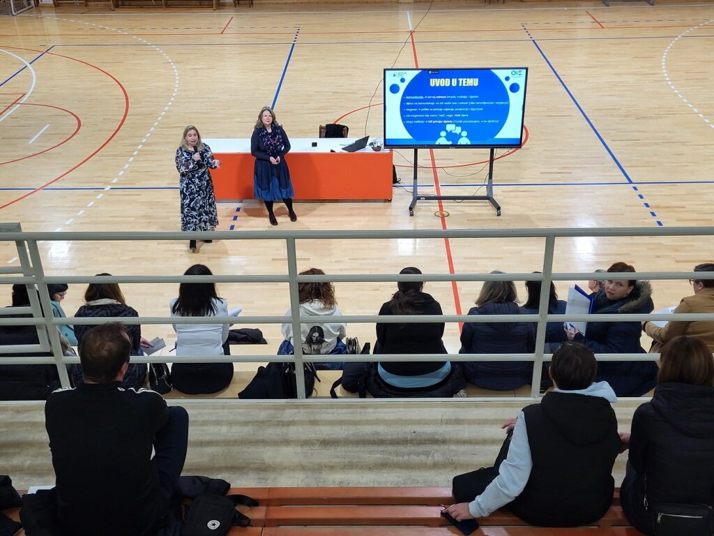 20251110 171136 Resize