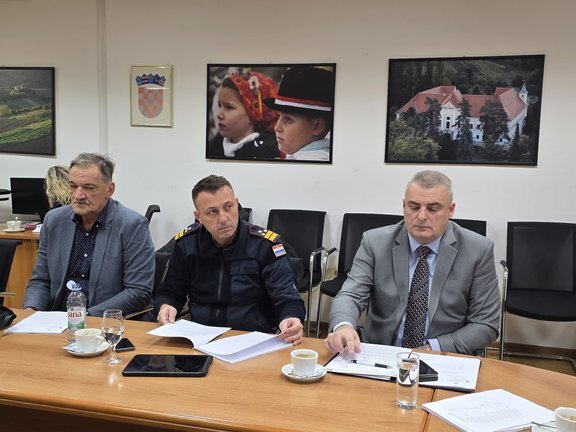 20251126 091121 Resized.jpg 648x432 Q85 Subsampling 2