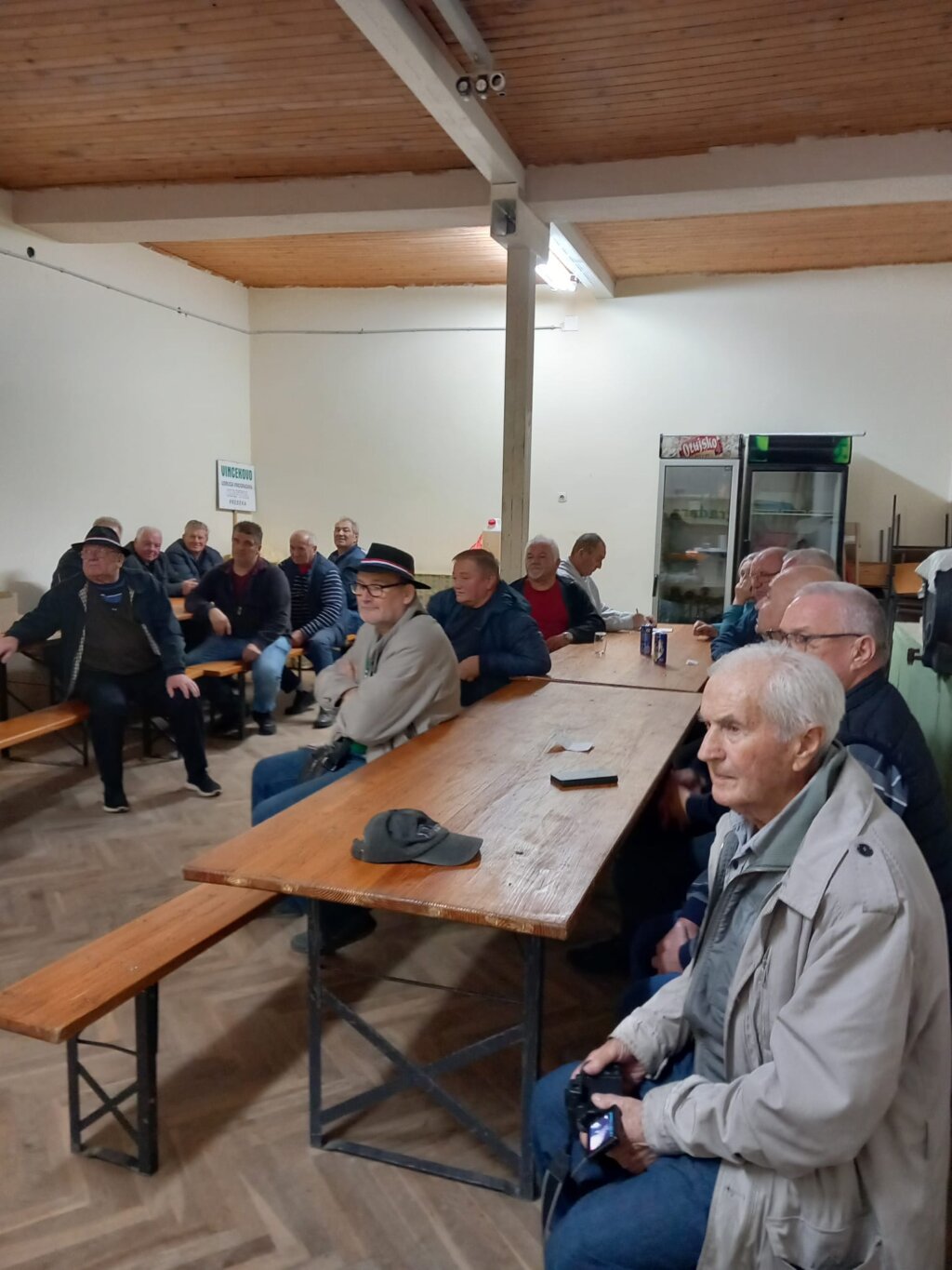 3df9c8c1 Ae2b 47f9 9d35 891f8cc7f422