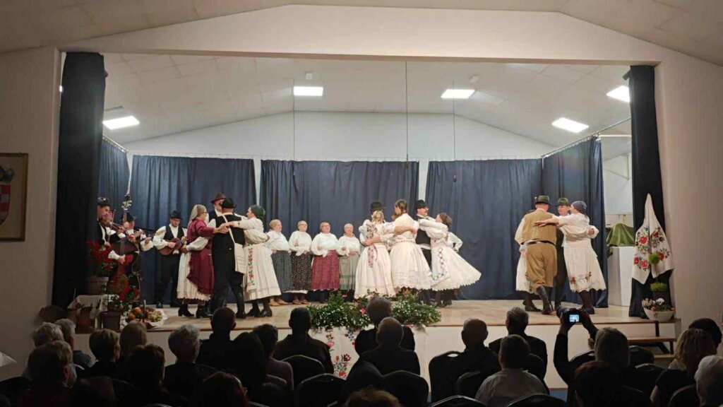 4fd30a68 E059 4d75 8151 Fb5f2dd5cccc