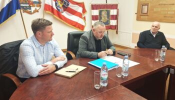 55d19fb9c2e729f68455beebbbe6de8b Xl