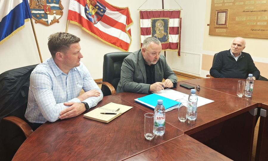 55d19fb9c2e729f68455beebbbe6de8b Xl