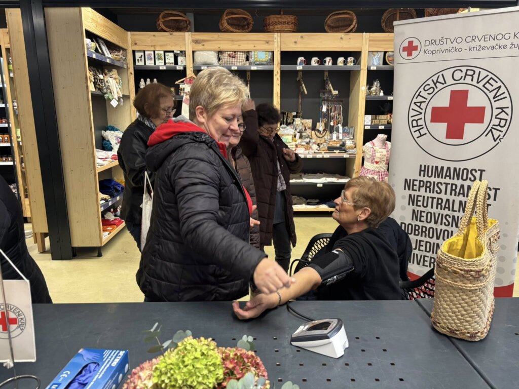 581994454 879784621049478 8506174710133357875 N