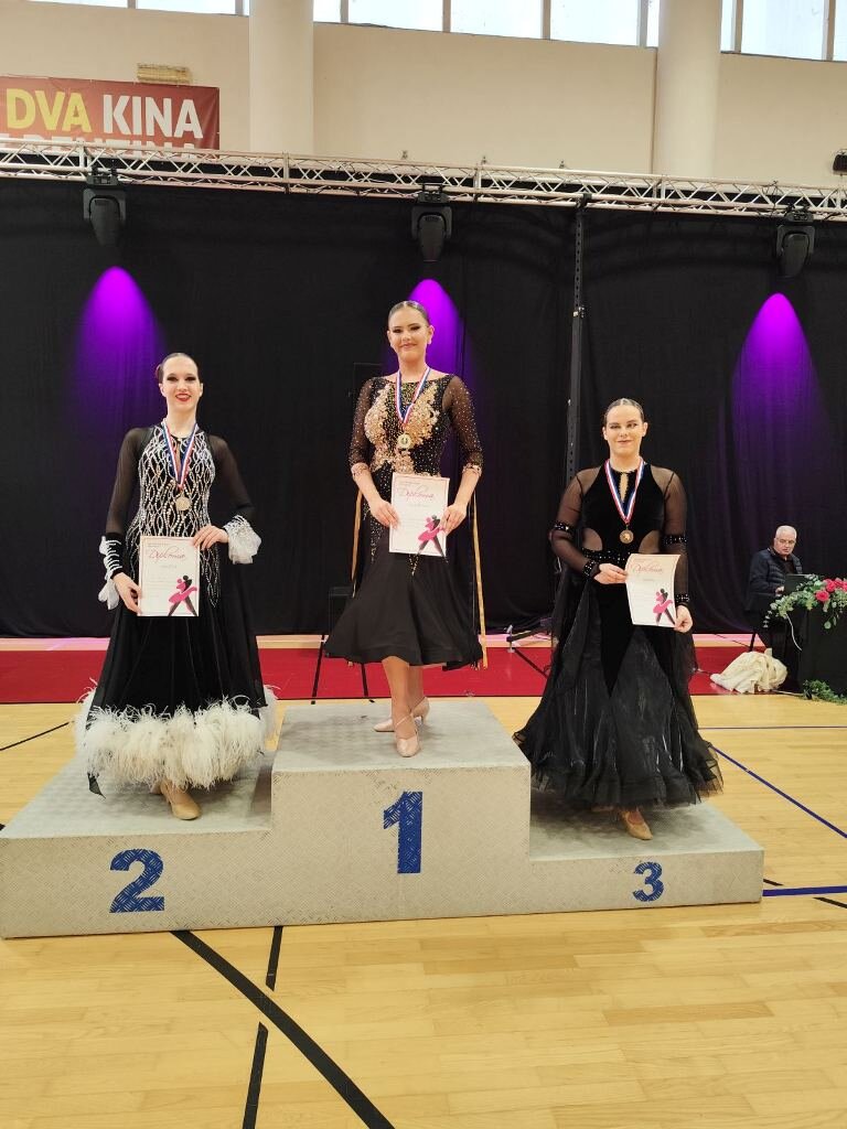 6. Sara V. 3. Mjesto