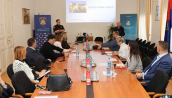 Cn9a1380 1024x682 Equal