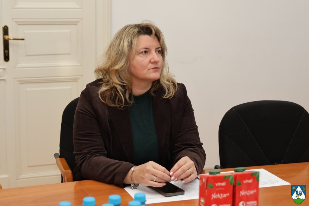 Cn9a1393 1024x682 Equal