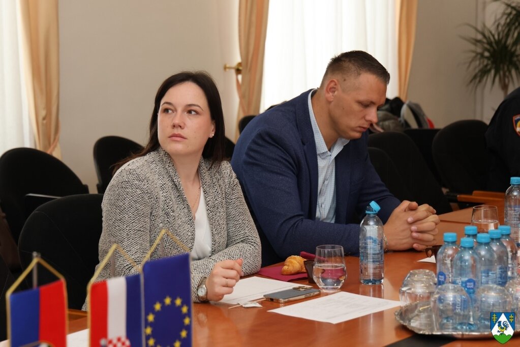 Cn9a1403 1024x682 Equal