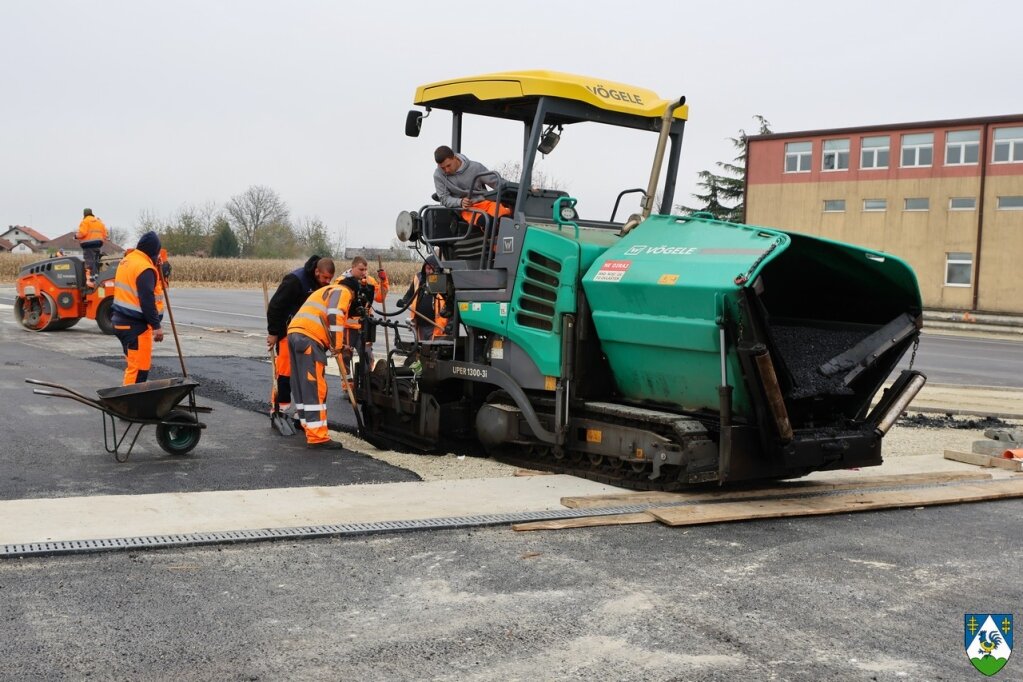 Cn9a1619 1024x682 Equal