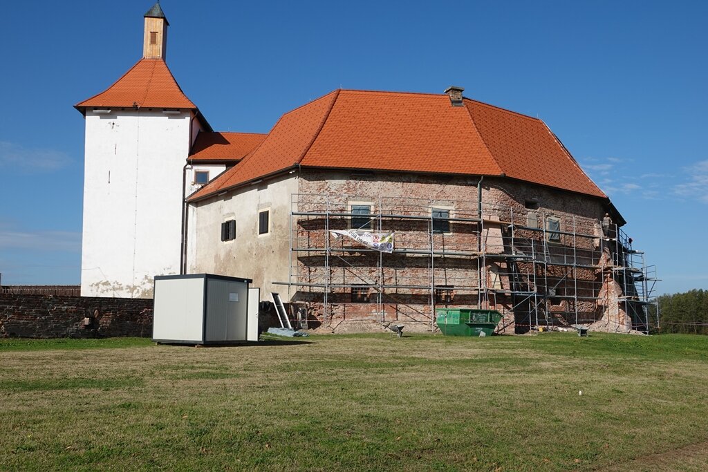 Obnavlja se fasada utvrde Stari grad u Đurđevcu koja je zaštićeno kulturno dobro