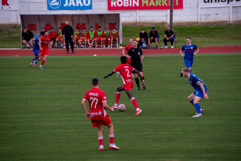 SUPERSPORT 2. NL Remi Radnika Križevci i Mladosti iz Ždralova na novom travnjaku