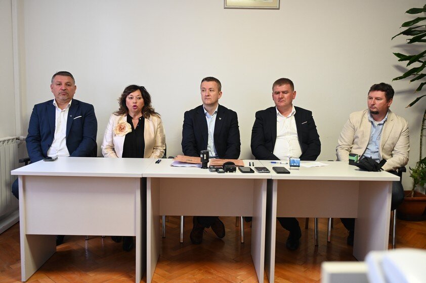 [FOTO] Potpisan ugovor za rekonstrukciju i dogradnju suda u Đurđevcu, radovi su vrijedni gotovo milijun i 300 tisuća eura