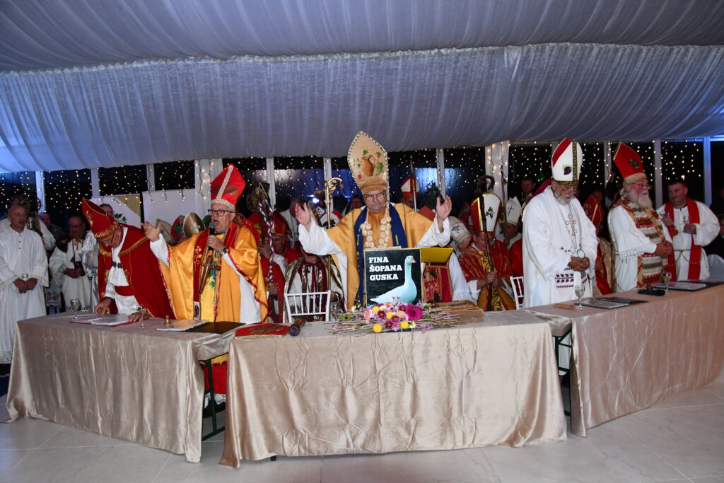 [FOTO/VIDEO] Velika martinjska spelancija u Križevcima okupila 50-ak biskupa