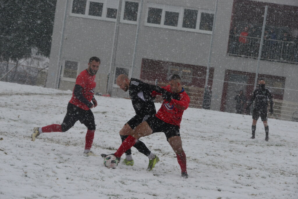 NOGOMET 2. ŽNL ISTOK Ban Jelačić preokretom pobijedio Farkaš