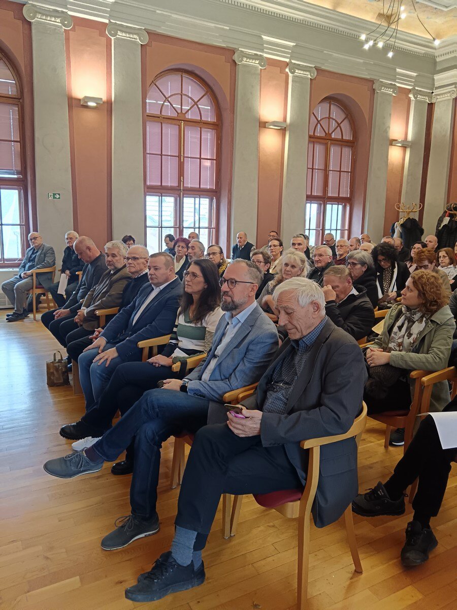 Img 20251122 112751 1763808662305