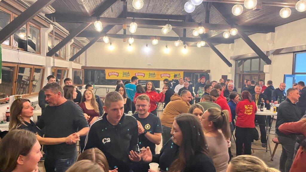 Photo 2025 11 29 23 36 56