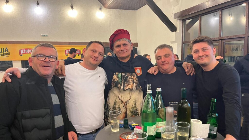 Photo 2025 11 29 23 37 30