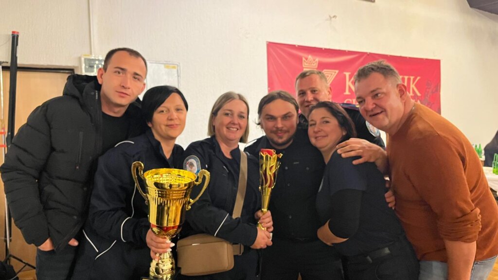 Photo 2025 11 29 23 37 44