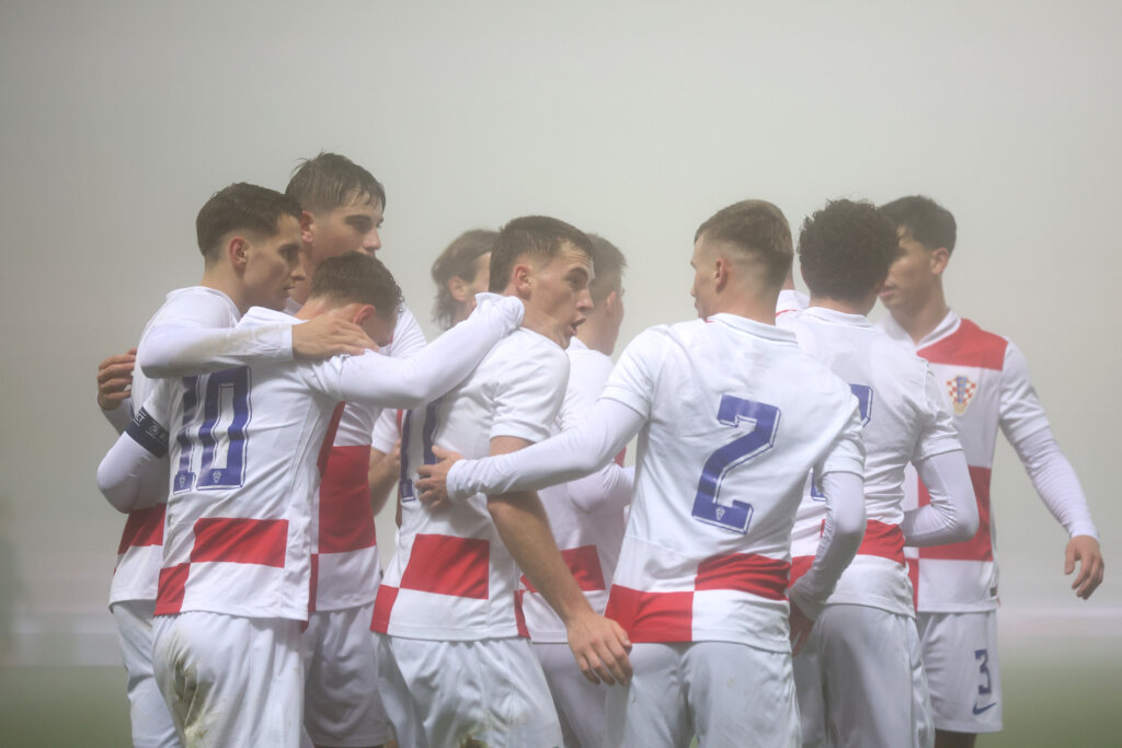 Hrvatska U21 reprezentacija kroz maglu uvjerljivo do tri boda protiv Litve