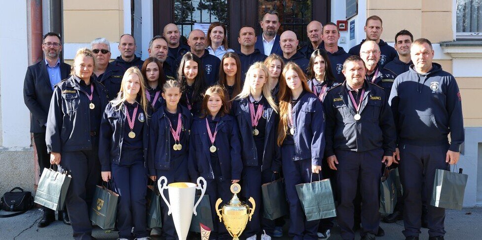 [FOTO] Župan Golubić održao prijem za uspješne vatrogasce i vatrogaskinje