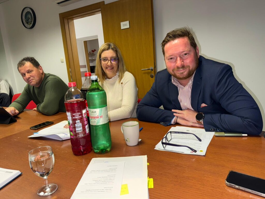 Whatsapp Slika 2025 11 25 U 20.25.30 C2da963e