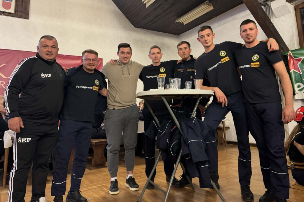 Att.nmfm9awdeqxcfxraexiyjz2cde Qh9rupqgxkpvkhd8