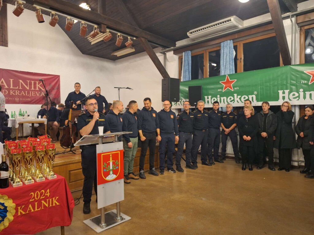 Att.ryj7zyks66 S6us2jxr9drw5vyoe2wg2vjfmco8w Vm