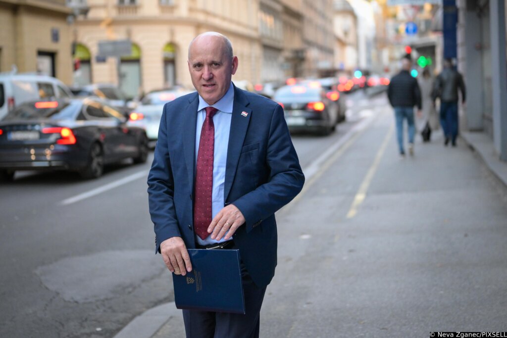 Bačić: Želimo ubrzati gradnju priuštivih stanova