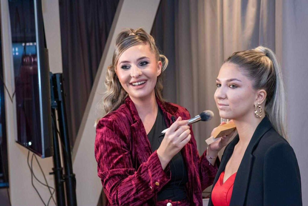 C8e47f9b D785 44ac 93dd 5ece9dce65d7