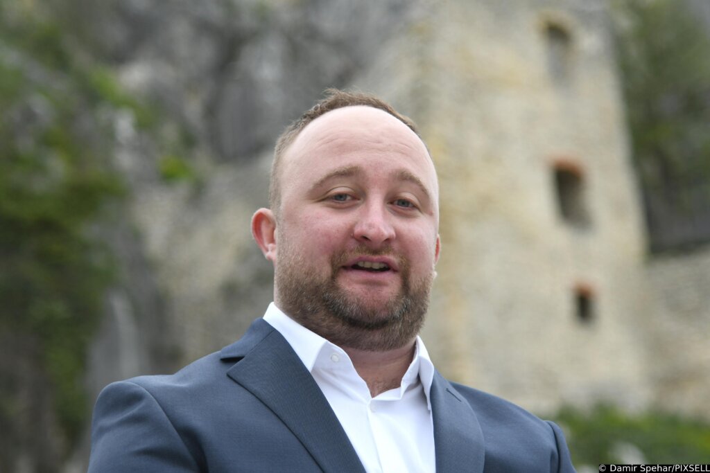 GREŠKA U SUSTAVU Ivan Car ostaje na čelu Nogometnog kluba “Kalnik”