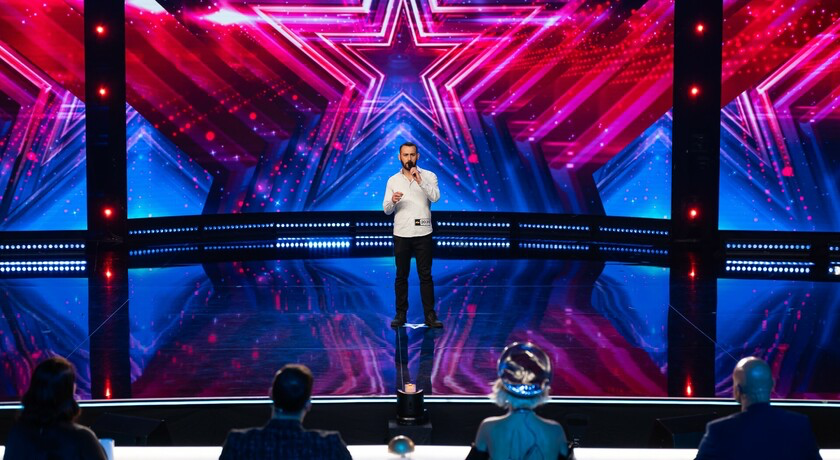 Dino Radosavac vratio se u Supertalent