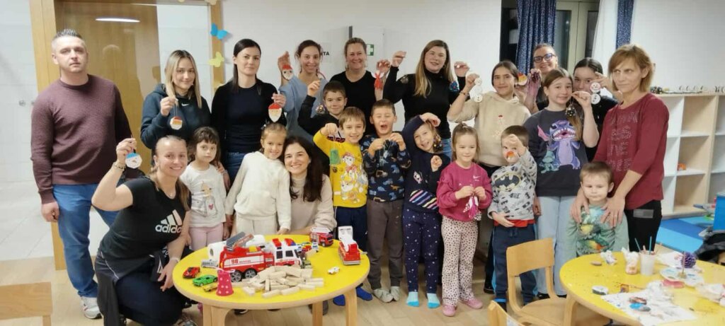 Održana radionica božićnih ukrasa u Gornjoj Rijeci 