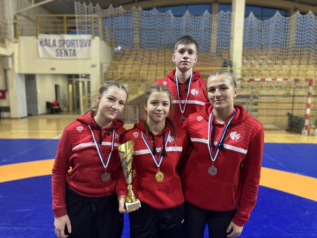 HRVANJE Sjajan uspjeh Podravkaša – četiri medalje i pehar za najbolju hrvačicu turnira