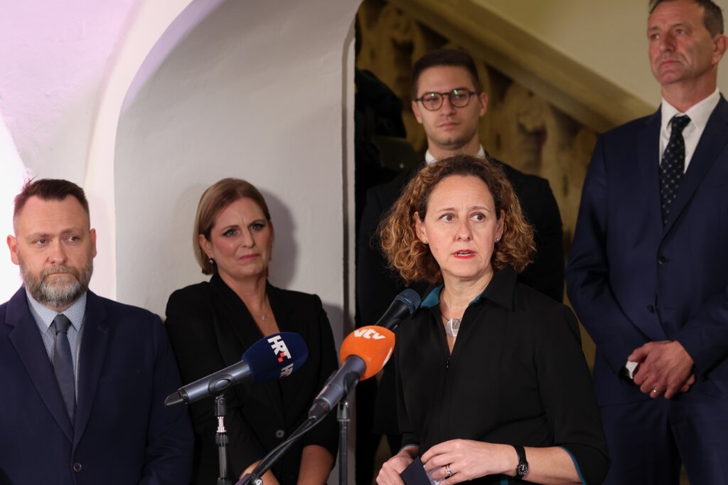 Izlozba Varazdinski Spomenar 100 Godina Muzeja 2025 2