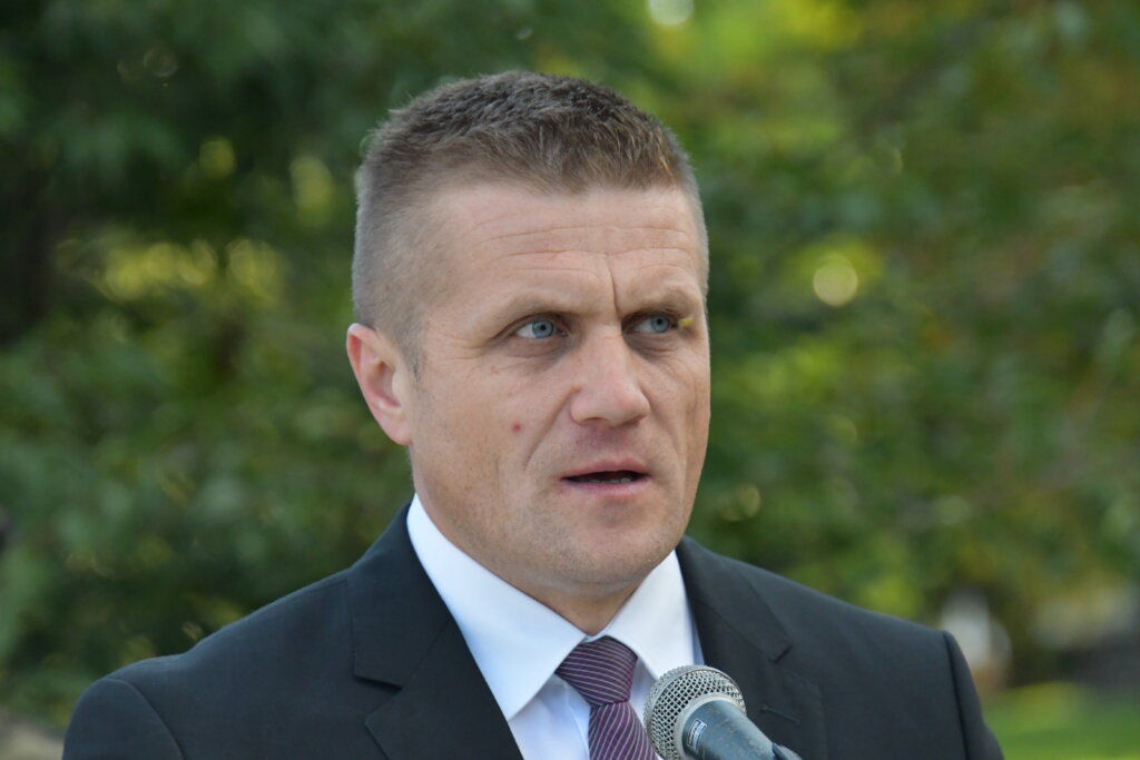 CESTA PAVLOVEC RAVENSKI – DOLJANEC Katanović: Ne mogu potvrditi u ovom trenutku kad će ta cesta biti obnovljena